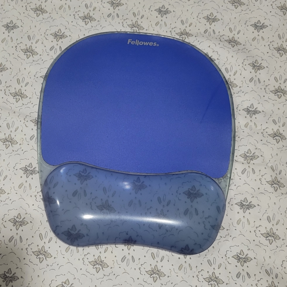 Fellowes Gel Crystal Mouse Pad